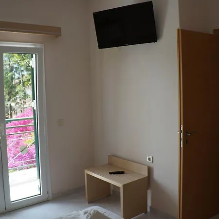 Angela Apartman